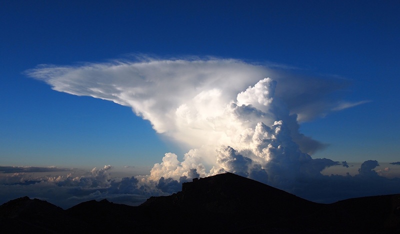 多毛積乱雲